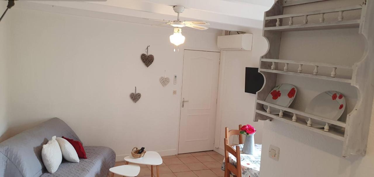 Un Petit Coin De France : A Cote De La Cite Medievale Appartement Carcassonne Buitenkant foto